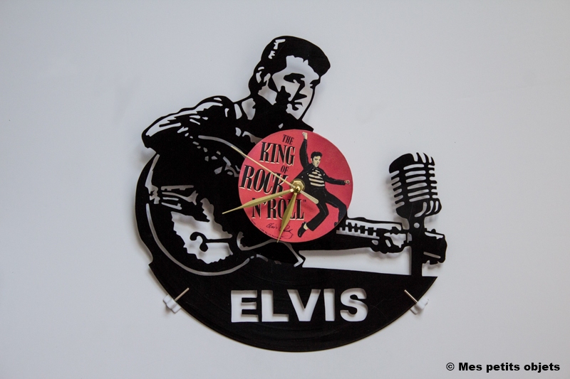 Elvis Presley avec horloge