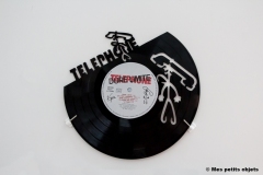 Telephone 3 (commande - vinyle 25  cms)